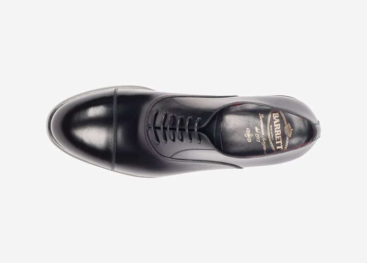 Black Oxford shoe in black brushed leather