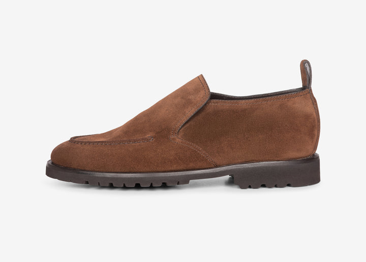 Bottine en daim souple marron