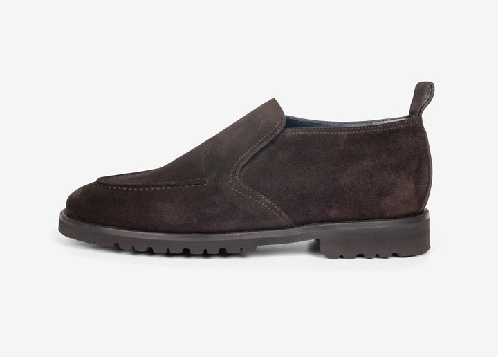 Bottine en daim souple marron