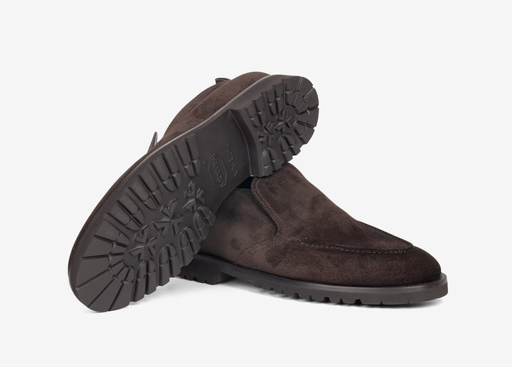 Bottine en daim souple marron