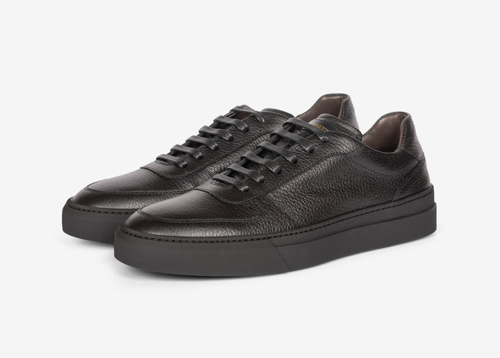 Sneaker in vitello granato nero