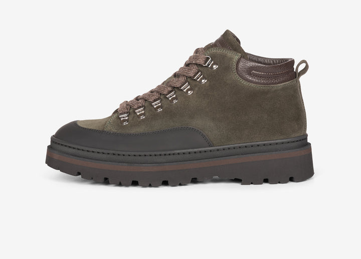 Sneaker montant en suede vert