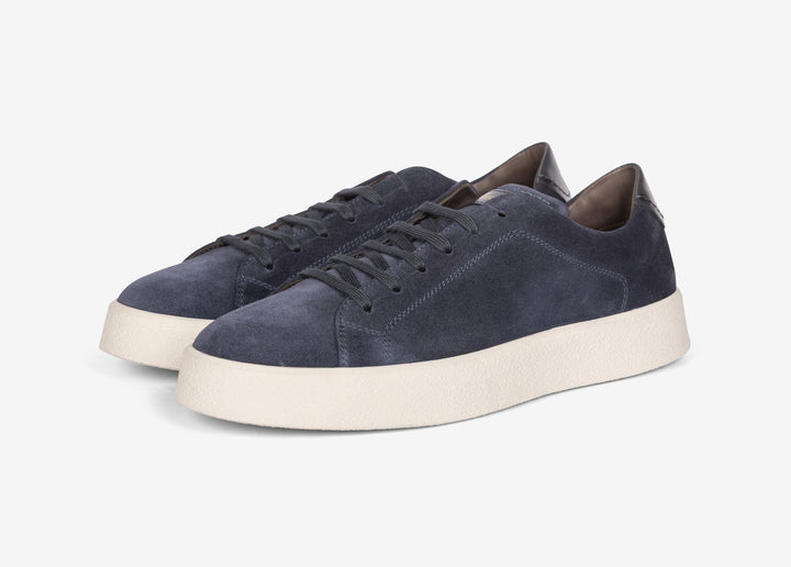 Sneaker in suede blu