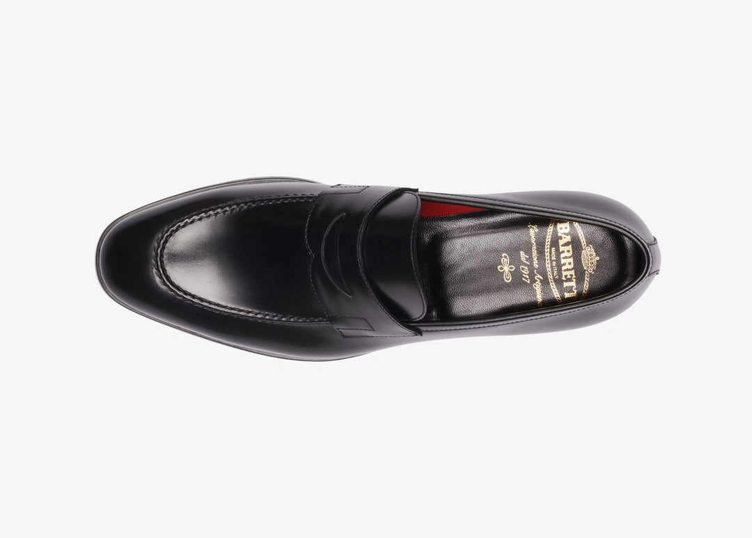 Calfskin loafer with band detail