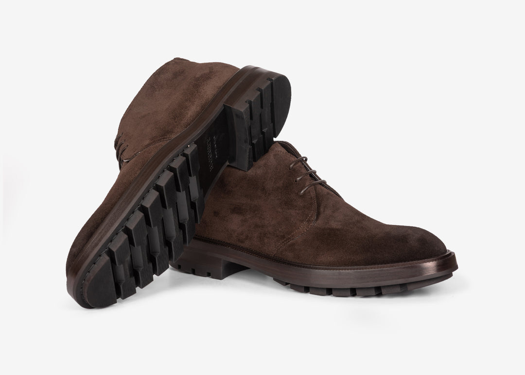 Stivaletto in suede testa di moro