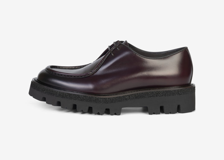 Derby in vitello spazzolato color bordeaux