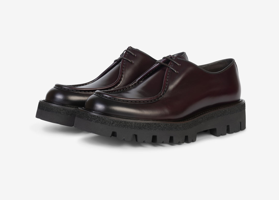 Derby in vitello spazzolato color bordeaux