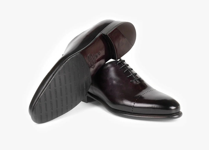 Hand-aged calfskin Oxford with decorated cap-toe