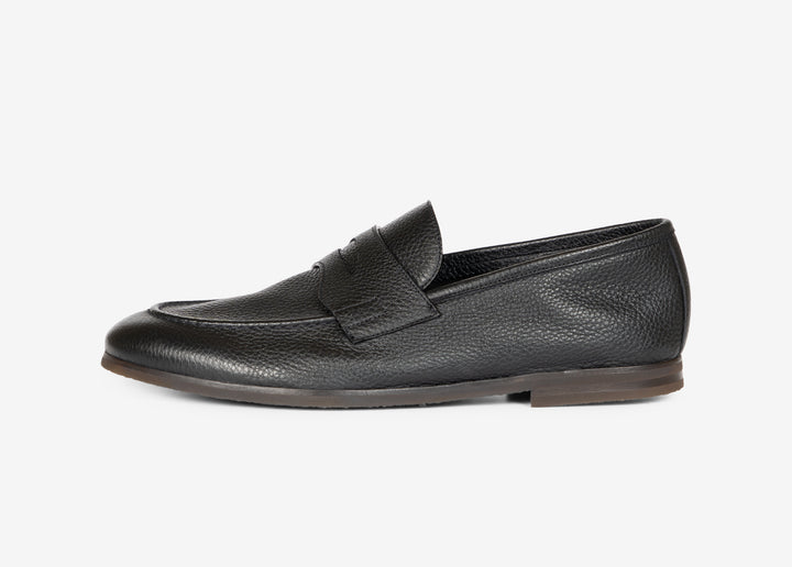 Mocassino con mascherina in cervo nero