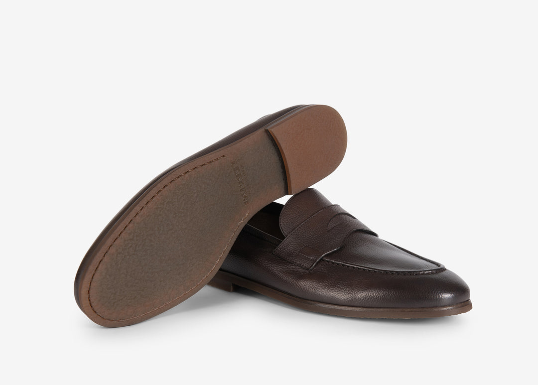 Mocassin en cuir foulonné vieilli à la main marron