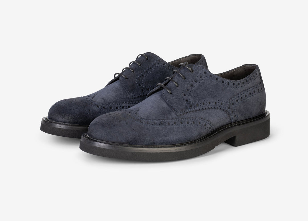 Brogue Derby shoe in suede in blue
