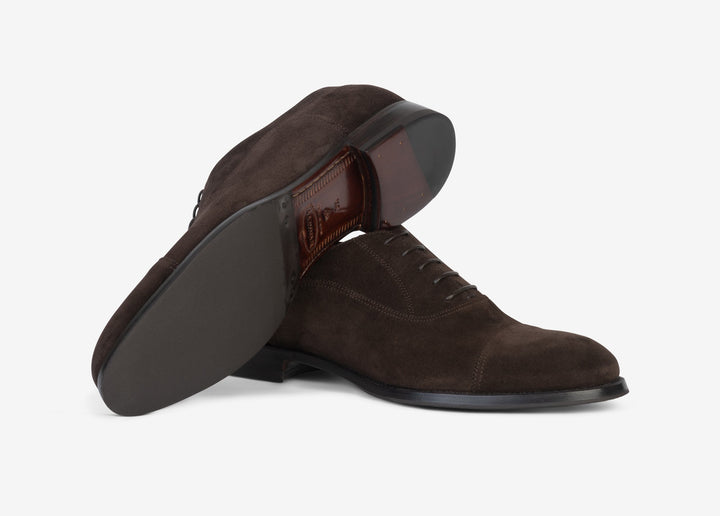 Oxford in suede marrone con puntale