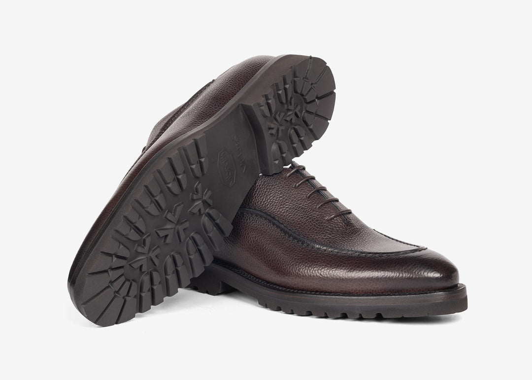 Oxford testa di moro con cuciture