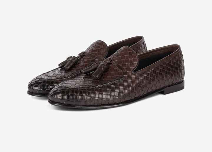 Mocassino con nappine intrecciato marrone