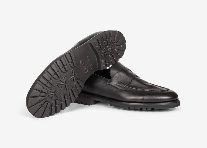 Mocassino classico con fascetta in nappa nero