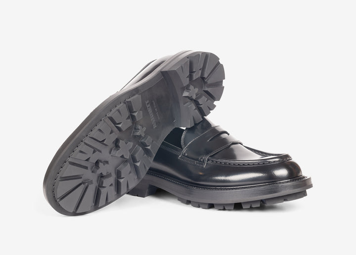 Black loafer in brushed leather
