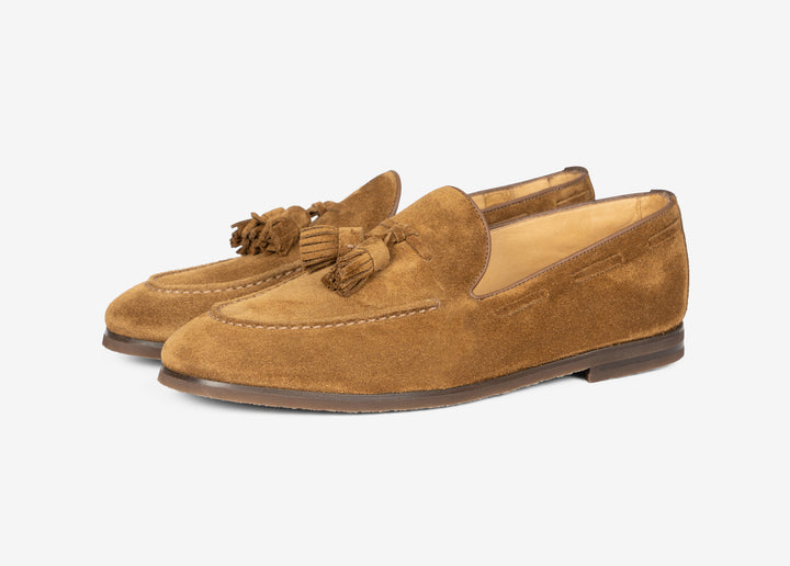 Mocassino con nappine in suede marrone chiaro