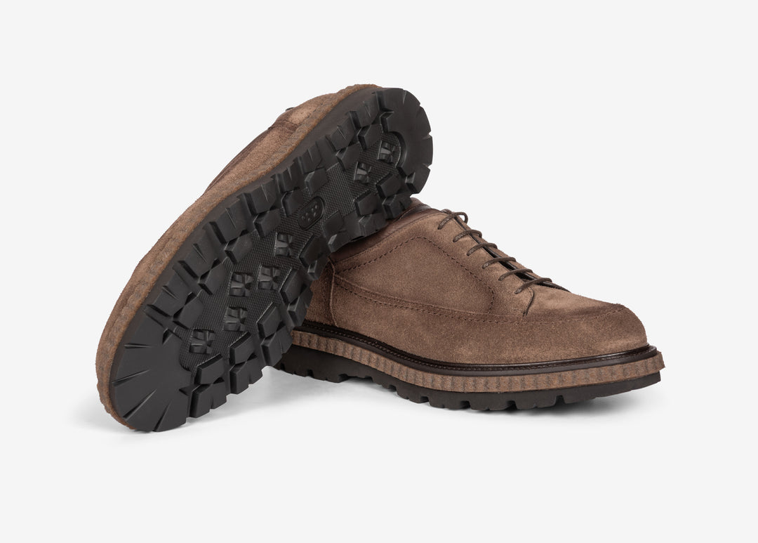 Beige derby shoe in suede