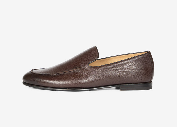 Mocassino liscio in pelle marrone