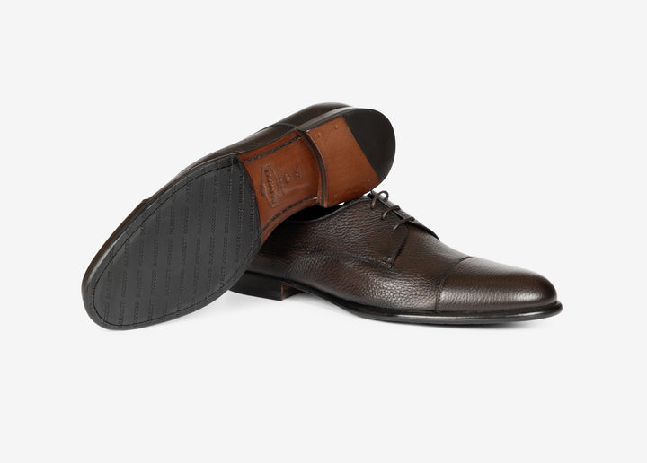 Derby à bout chocolat en imitation daim