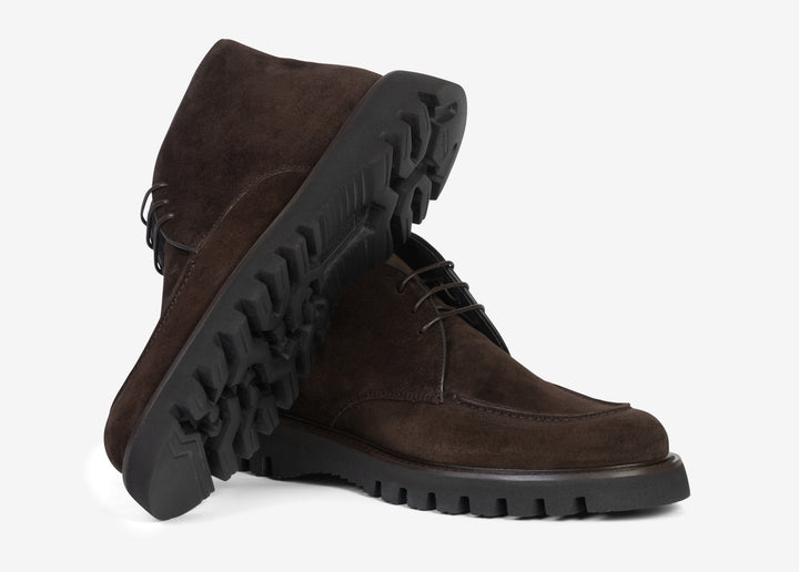 Ankle boot in dark brown suede