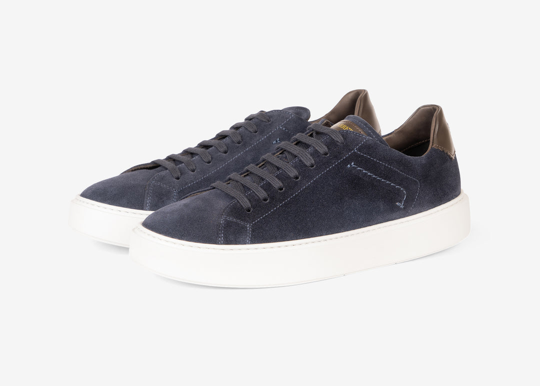 Sneaker in suede blue 