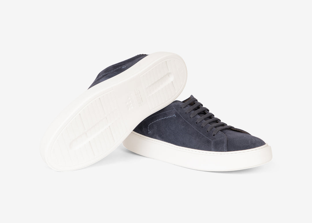 Sneaker in suede blue 