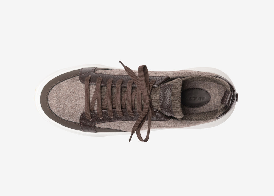 Sneaker con calza elastica marrone