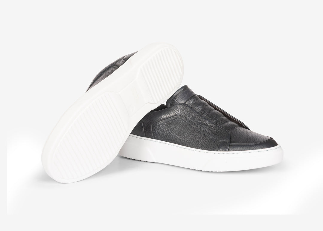 Sneaker in vitello martellato blu