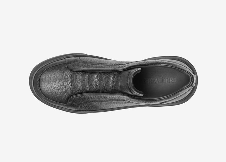 Sneaker in vitello martellato nero