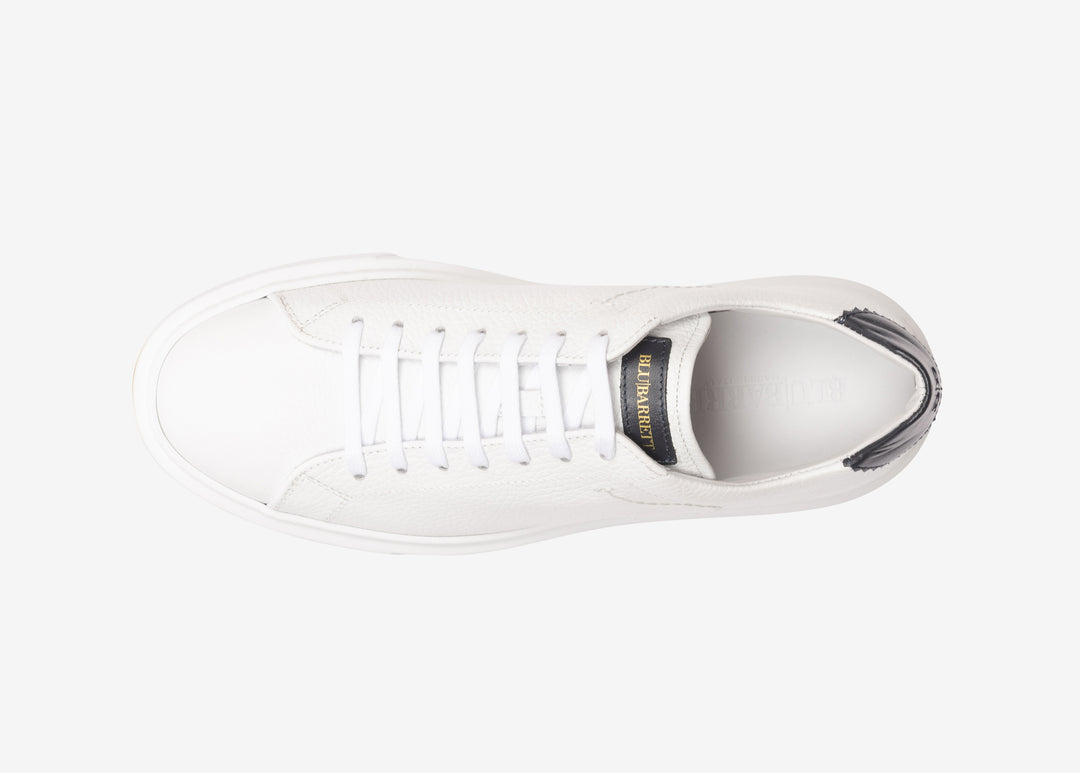 Sneaker in vitello martellato bianco
