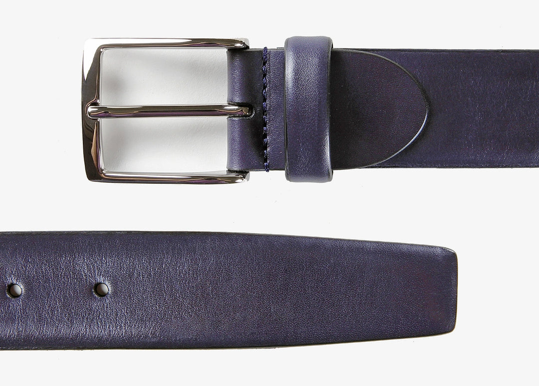 Belt in calfskin