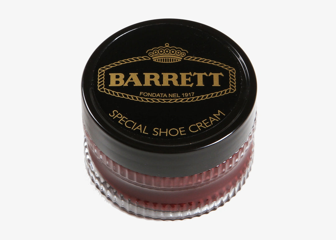 Burgundy shoe deals cream