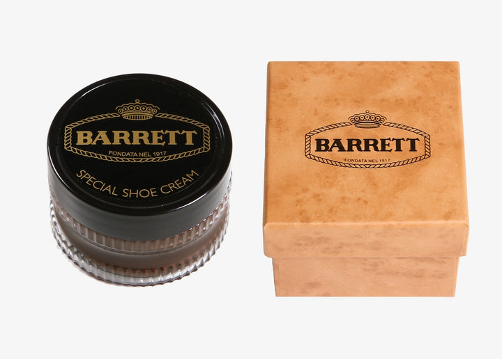 Brown shoe cream